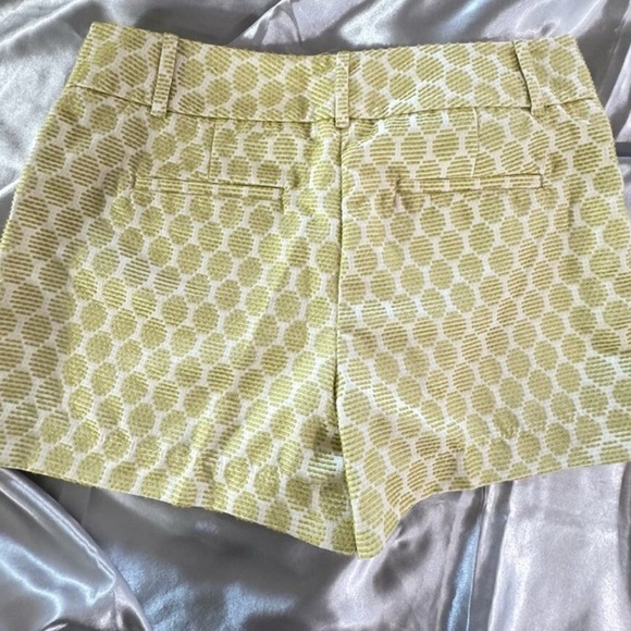 LOFT Yellow High Waist Tailored Shorts women’s sized 8 - Picture 3 of 7
